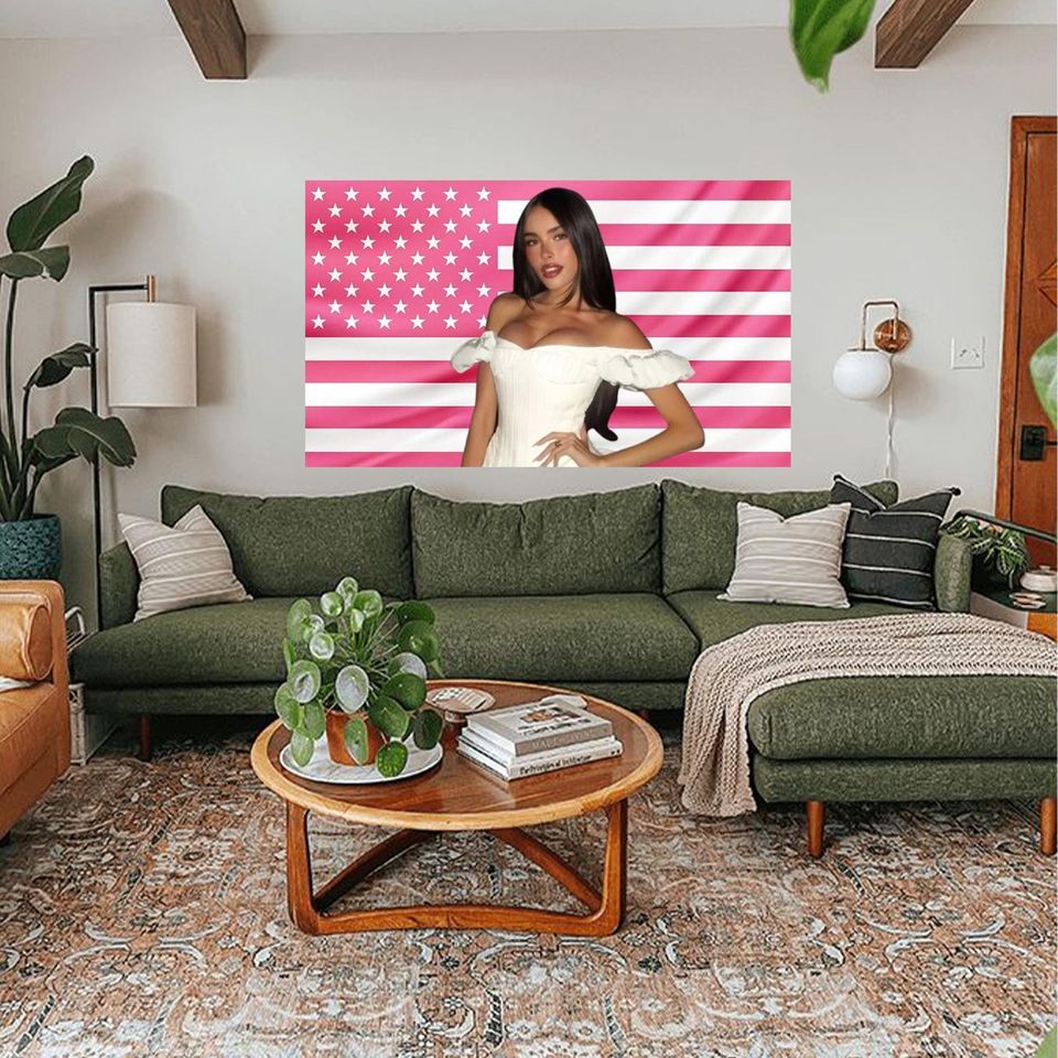Pink American Flag Madison Beer Tapestry Wall Art for Bedroom Dorm Decor Music Fans
