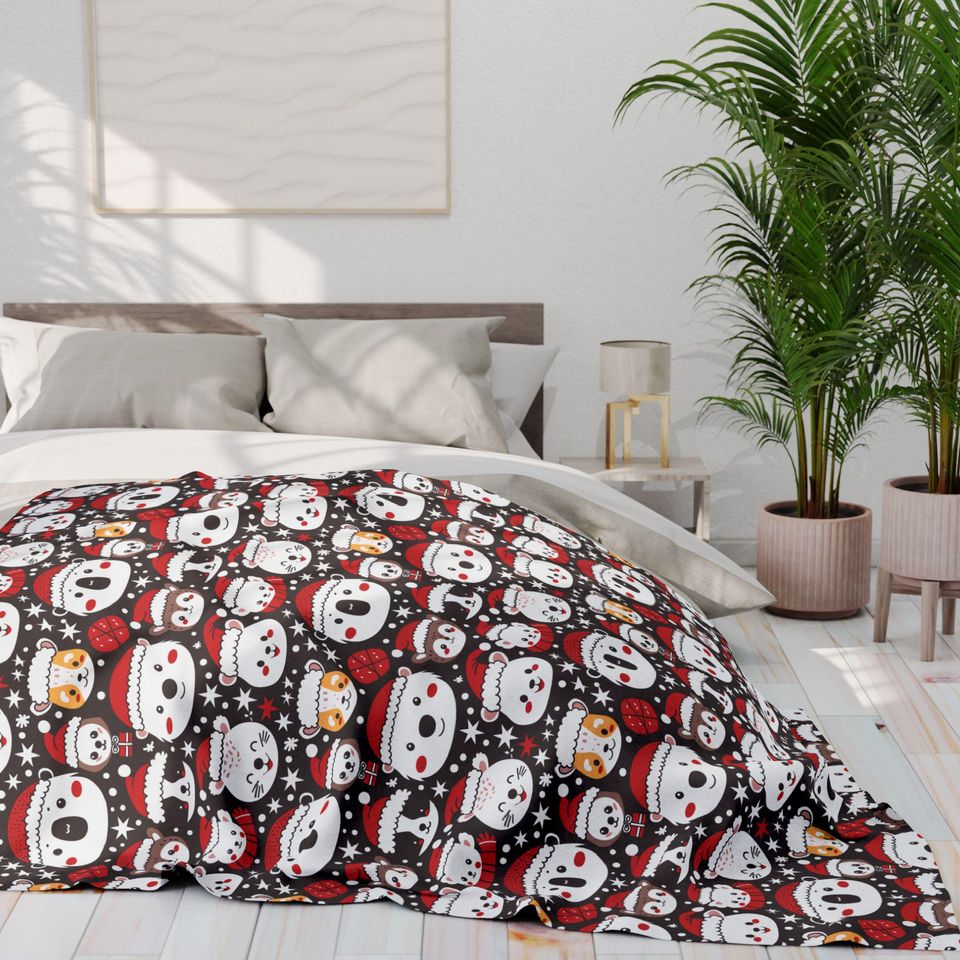 Fleece Blanket with Christmas Animals Pattern