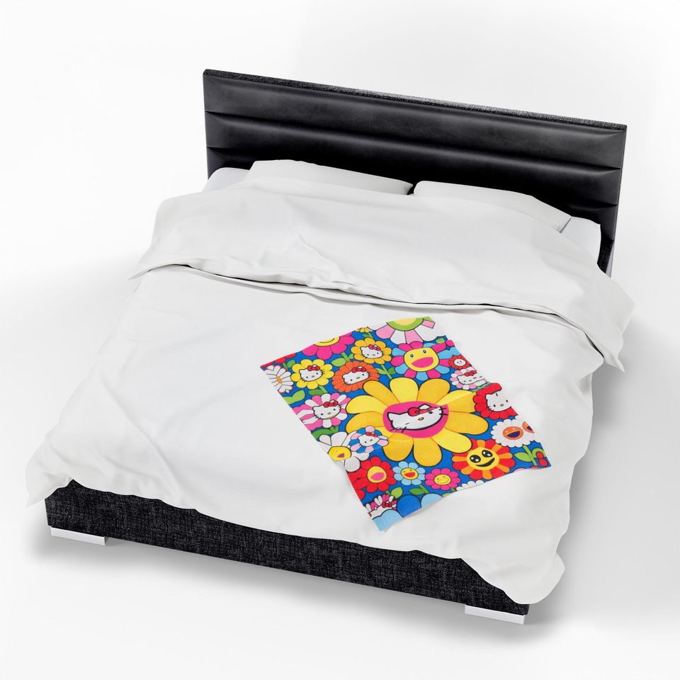 Hello Kitty Flower Pattern Fleece Blanket