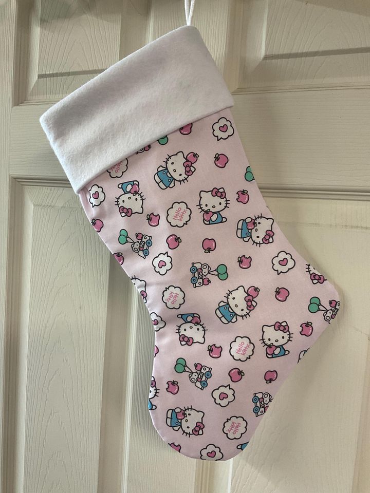 Hello Kitty (Lt Pink) Christmas Stocking