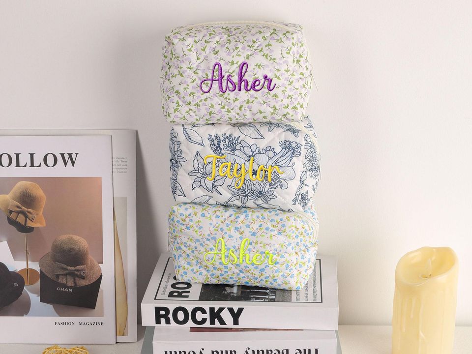 Personalized Embroidered Makeup Bag, Custom Floral Cosmetic Pouch, Travel Makeup Bag, Bridesmaid Gift