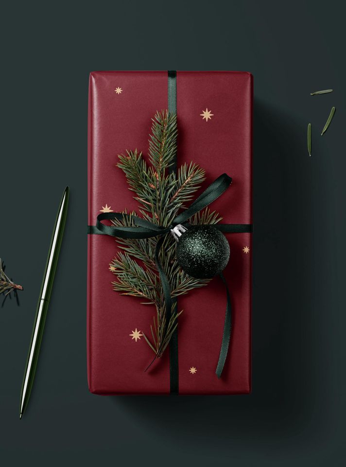 Christmas Wrapping Paper Golden Stars Red Gift Wrap Holiday Winter Themed Paper Roll Modern Festive Party Decor Moody Celestial Design Xmas