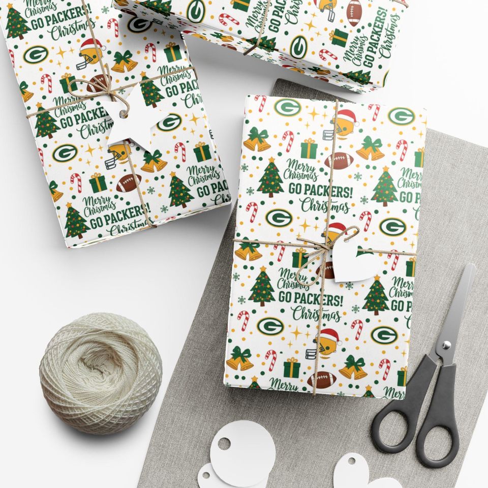 Green Bay Packers Christmas Wrapping Paper | Team Spirit