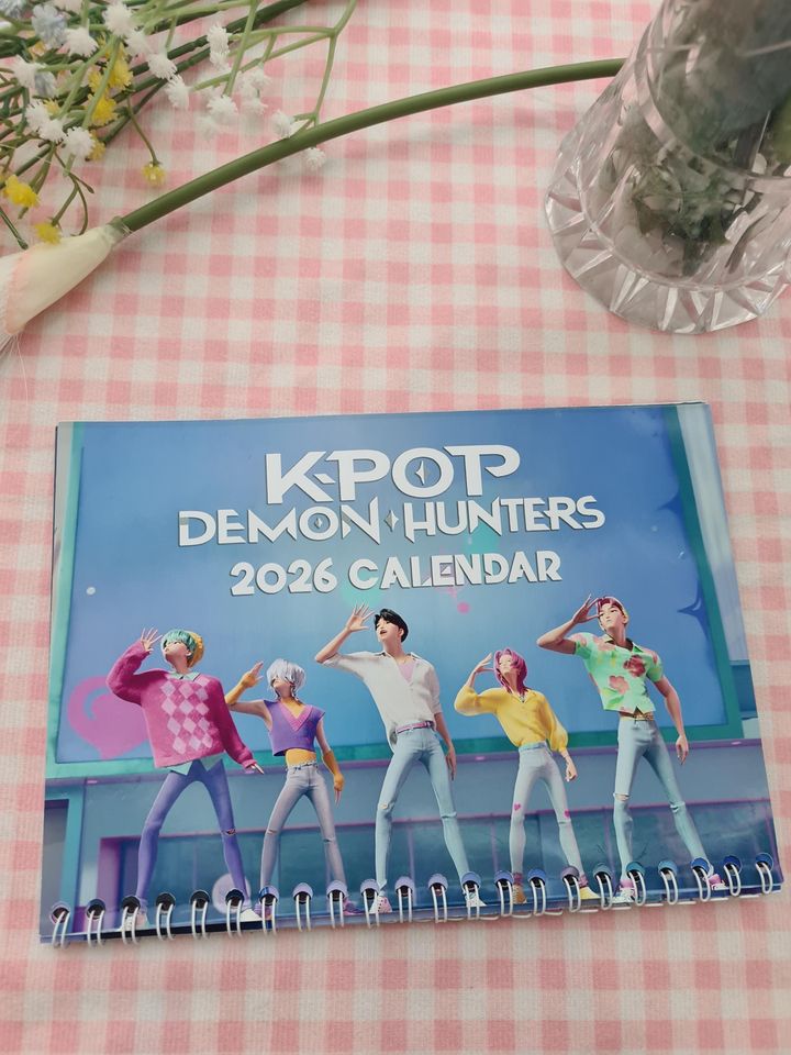 Kpop Demon Hunters 2026 Wall Calendar & Desk Calendar
