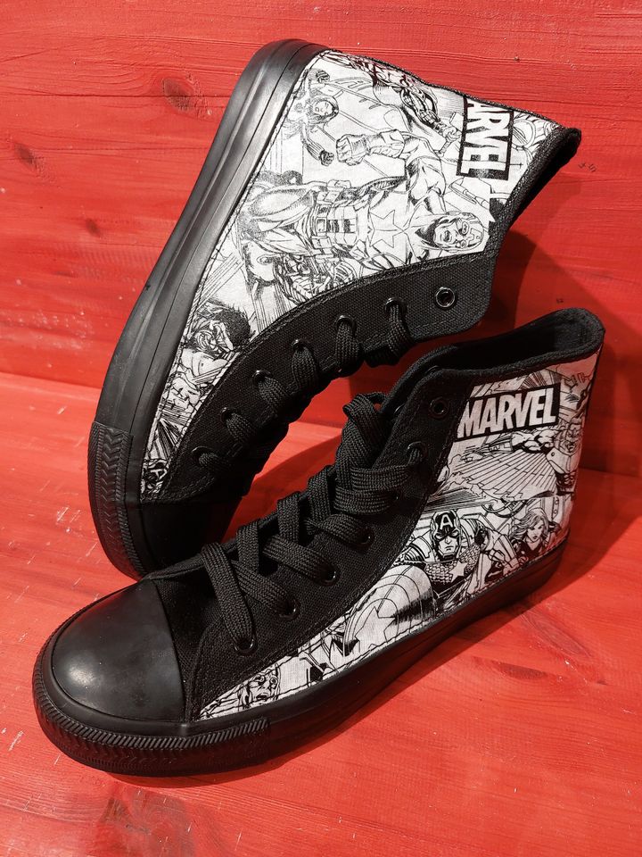 Marvel Characters high top sneaker
