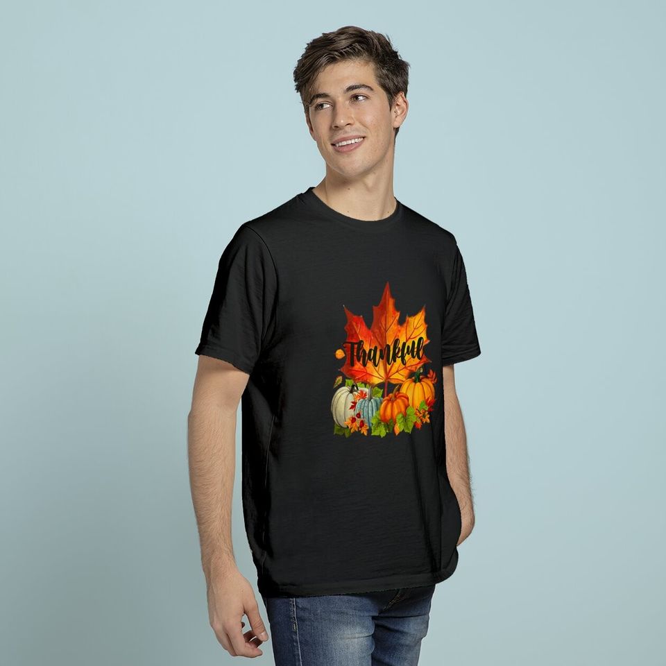 Happpy Thanksgiving Day Autumn Fall Maple Leaves Thankful T-Shirt